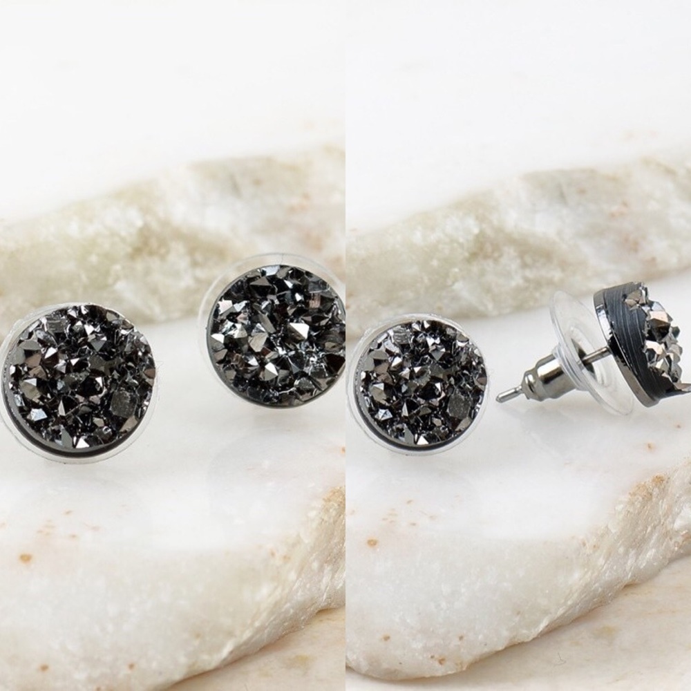 round druzy post earrings stud - Picture 6 of 8